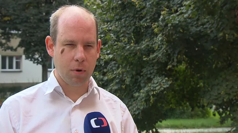 Resort financí navrhuje částečné zakonzervování jedovaté zeminy