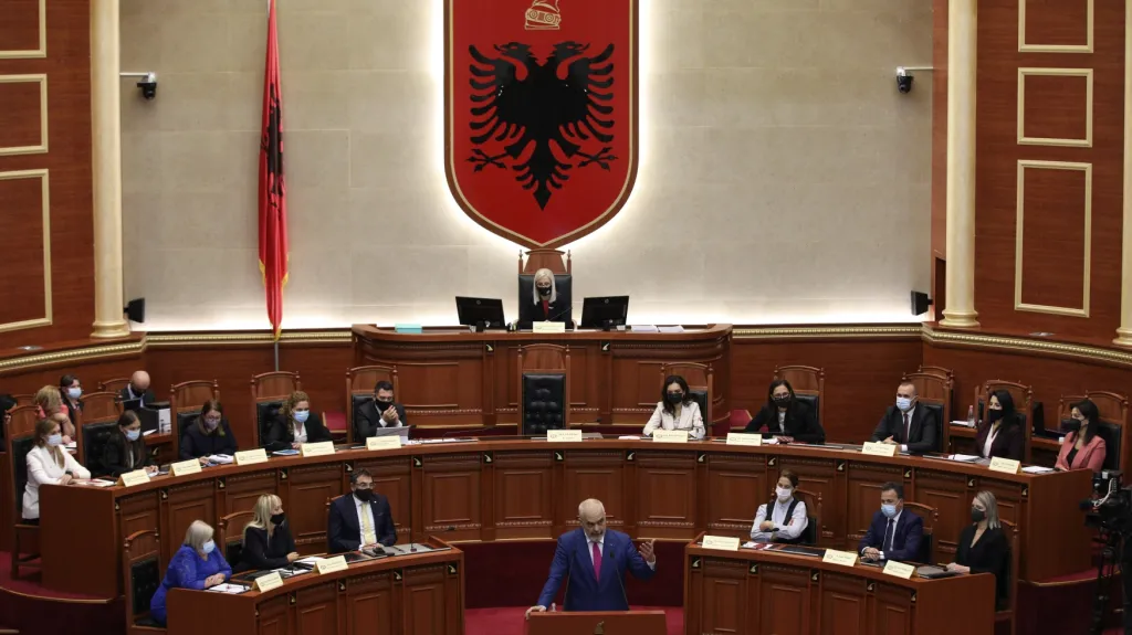 Albánská vláda