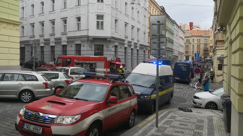 Únik plynu v pražských Vršovicích