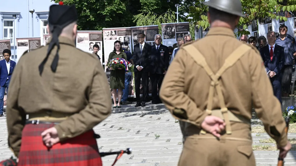 Vzpomínkový akt při výročí operace Anthropoid