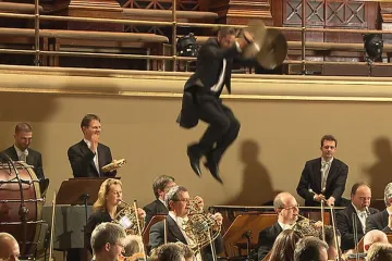 Česká filharmonie bude hravější