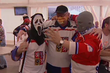 Kdo další mimo hokejistů vyžene fanoušky na náměstí?