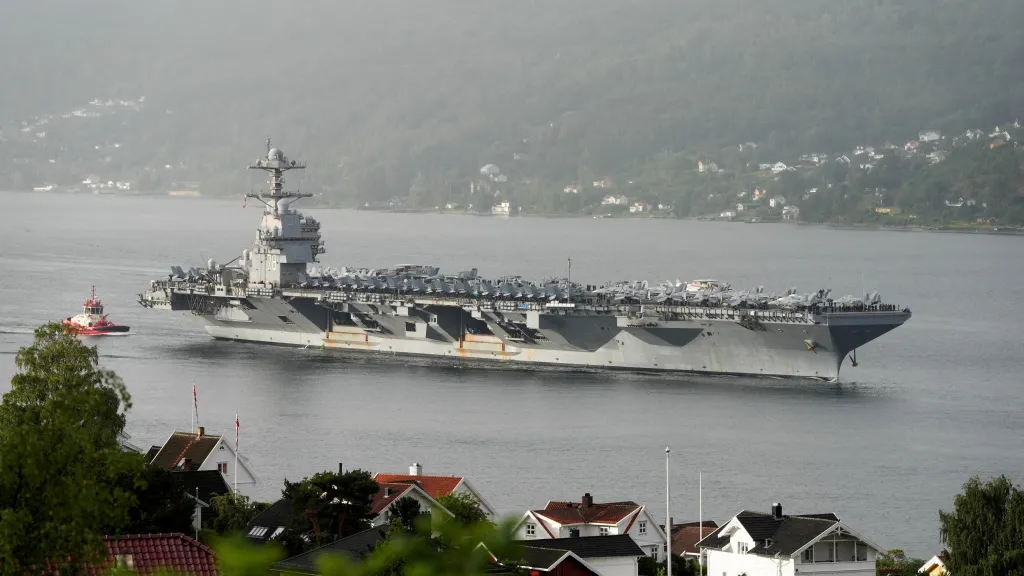 Americká letadlová loď USS Gerald R. Ford