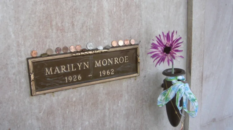 Hrob Marilyn Monroe
