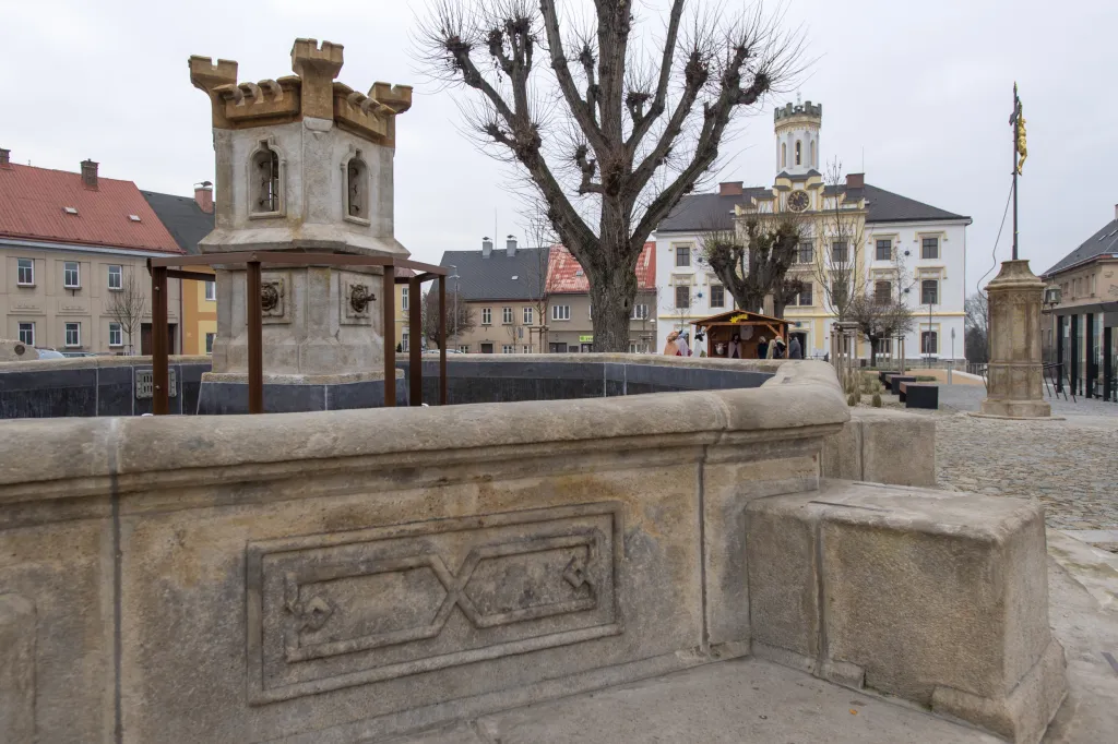Česká Skalice na Náchodsku dokončila první etapu rekonstrukce centrálního Husova náměstí