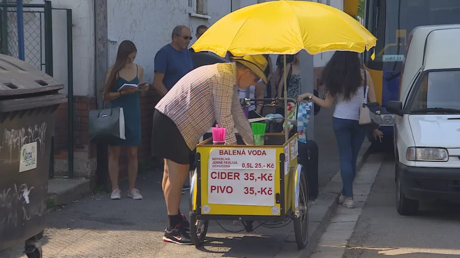 Jediná možnost občerstvení na dolním nádraží v Brně