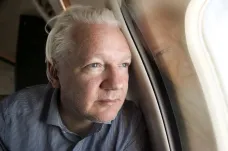 Assange míří domů. S úřady USA se dohodl na přiznání