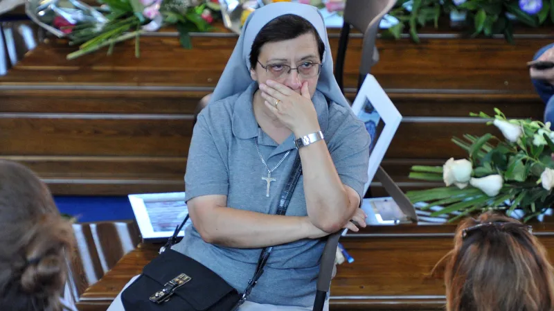 Pohřeb italských obětí