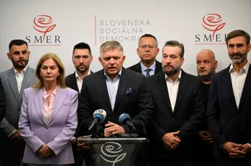 Výměna policejního prezidenta či řešení migrace silou. Fico ohlásil první kroky své případné vlády