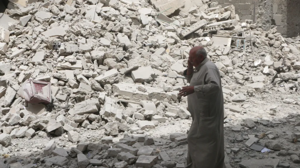 Aleppo v troskách