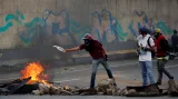 Pouliční válka v Caracasu