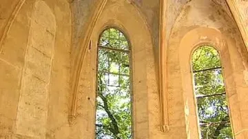 Prázdný kostel v Sudetech
