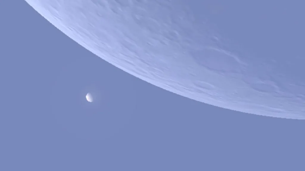 Kotouček Venuše u Měsíce krátce před zákrytem, simulace v programu Stellarium