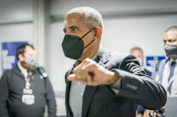 Obama vyzval ve Skotsku k ambicióznějšímu tažení proti emisím skleníkových plynů