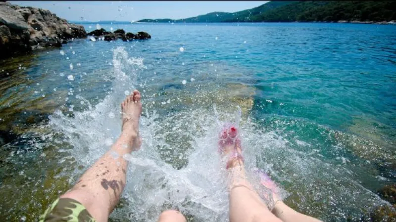 Vláda schválila zlepšení ochrany klientů CK