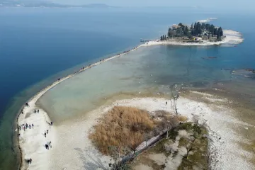 Alpské regiony trápí suchá zima. Ohrožuje úrodu i výrobu elektřiny