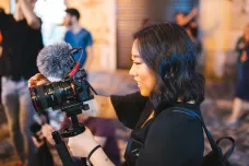 Naučit se česky, stát se novinářem, ajťákem nebo filmařem, to všechno lze na letních školách
