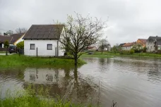 Na Moravě zvedá déšť hladiny řek. Velká Stanovnice dosáhla druhého povodňového stupně