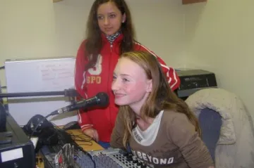 Lánovští školáci v roli rozhlasových redaktorů