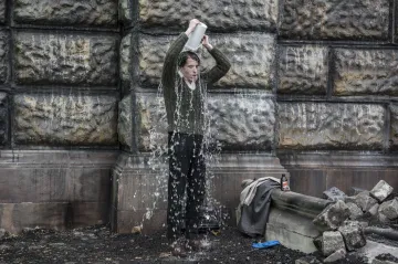 „A co budete dělat vy?“ Jan Palach v prvním traileru Sedláčkova filmu odpověď zná