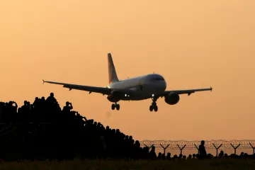 V Praze přistál další repatriační let z Dubaje