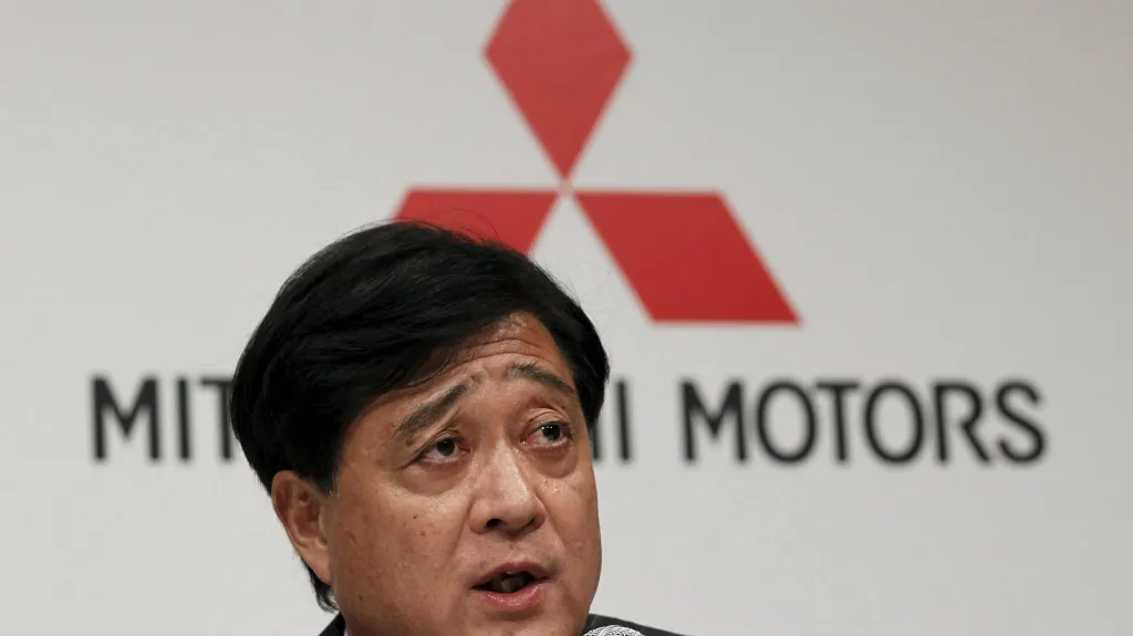 Generální ředitel automobilky Mitsubishi Osamu Masuko