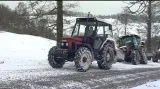 Sníh na silnicích přispěl k mnoha nehodám