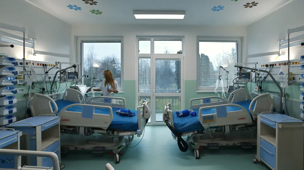 Oddělení dlouhodobé intenzivní ošetřovatelské péče v ostrovské nemocnici