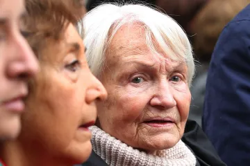 Honeckerová o obětech berlínské zdi: Neměli tam lézt!