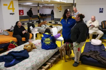 Izraelem opakovaně zněly sirény