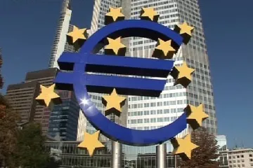 Evropská centrální banka snížila sazby o půl procenta