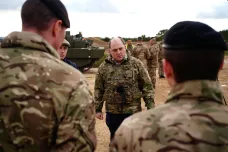 Britský ministr obrany Wallace odejde z politiky. Stál za pomocí Londýna Ukrajině