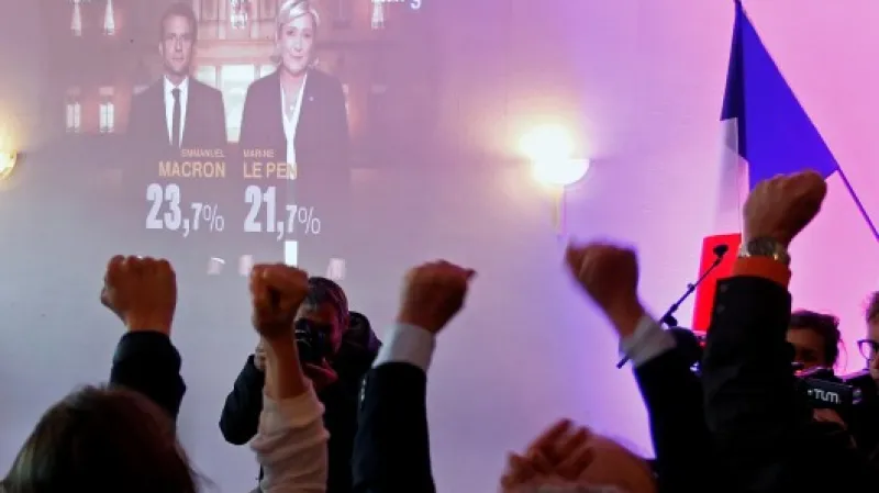 Atmosféra ve štábu Marine Le Penové