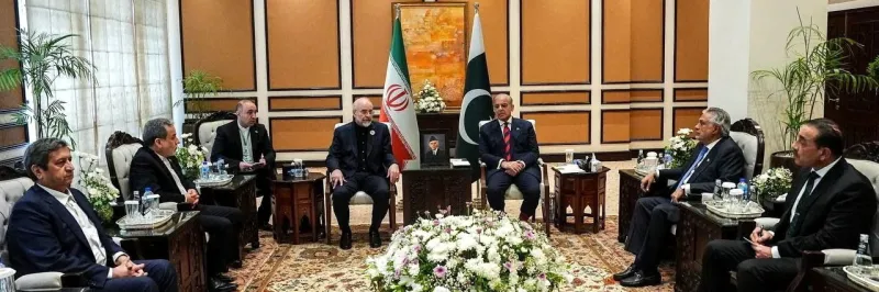 Vance: USA dosáhly v rozhovorech s Íránem pokroku, Teherán nyní musí jednat