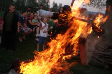 Psí odpoledne a čarodějnice v Košticích