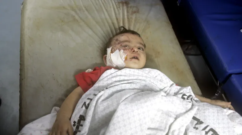 Oběť bombardování v Gaze