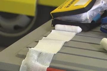 Bolest, průjem i alergie. Lékárničku se vyplatí před dovolenou zkontrolovat a doplnit