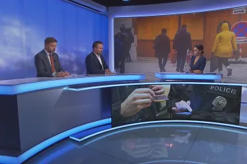 Další opatření by nedávala smysl, musíme kontrolovat ta stávající, myslí si Rakušan a Jurečka