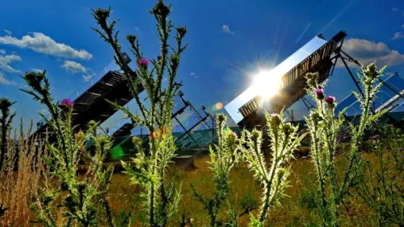 Solární elektrárna