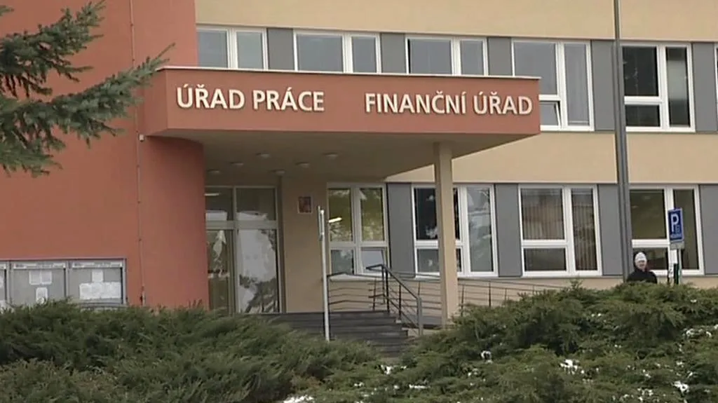Úřad práce a finanční úřad