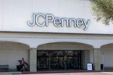 Americký řetězec JC Penney požádal o ochranu před věřiteli, poslední ranou pro něj byla koronavirová krize