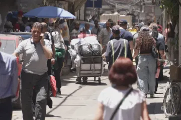 Humanitární krize i nesplněné sliby. V Sýrii opět roste napětí