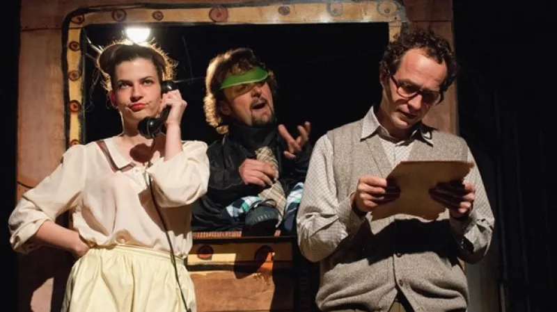 Čtyři vraždy stačí, drahoušku!