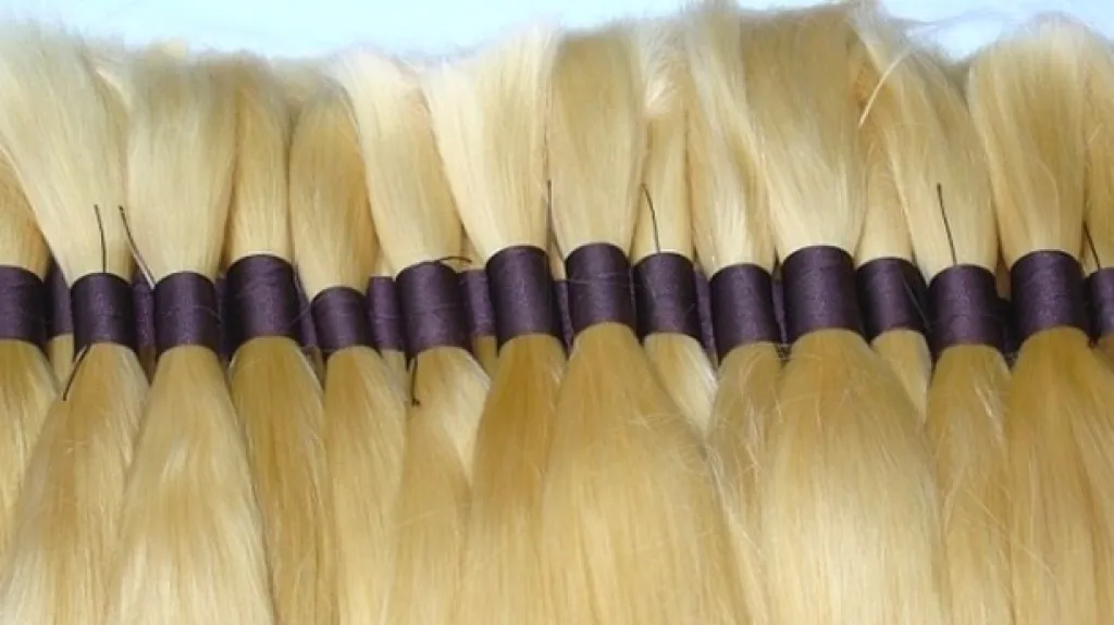 Blond vlasy