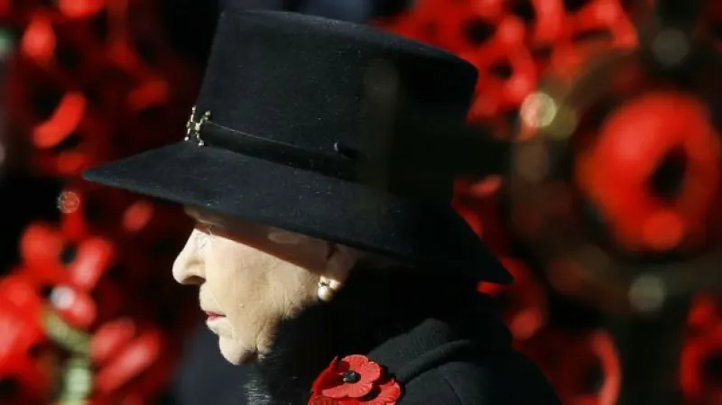 Svět si připomíná Den veteránů