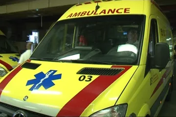 Žena vysoudila odškodné za nechtěný převoz do porodnice