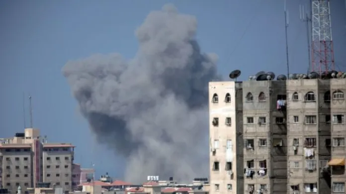 Izrael obnovil útoky na Gazu