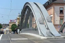 Nový most Václava Rendera výrazně uleví dopravě v centru Olomouce