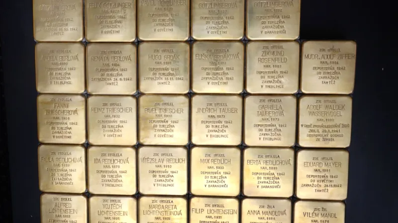 Série Kamenů zmizelých z Olomouce