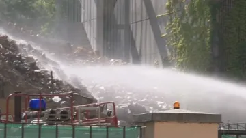 Bourání filozofické fakulty začalo